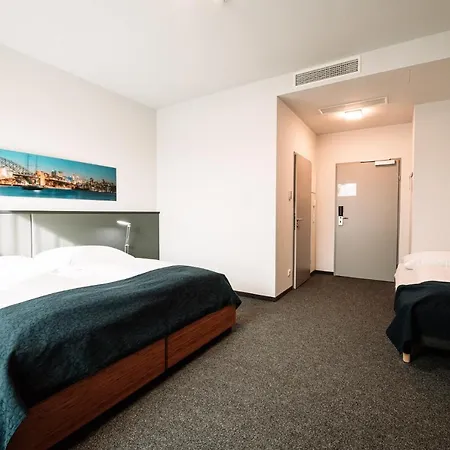 Superior Hotel *